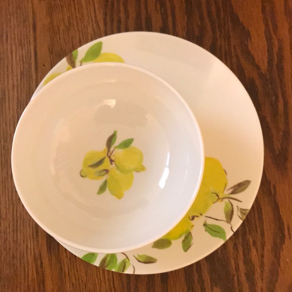Kate Spade lemon dishes NWT Only bowls left